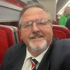 Chris Roberts [301km]